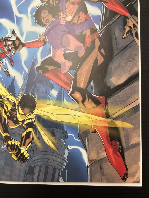 ULTIMATE SPIDER-MAN INCURSION #5 1:25 PETE WOODS VAR IN-HAND PROSHIPPER