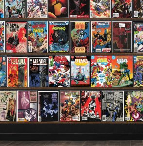 Huge Lot 140+ Comics with Uncanny Inhumans, Star Trek & More!