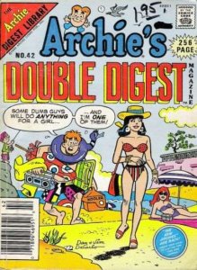 Archie's Double Digest Magazine #42 (Newsstand) FN ; Archie | beach bikini