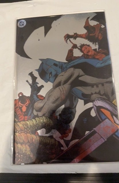 Batman 1 Exclusive Virgin Foil Variant Cover by Dan Mora