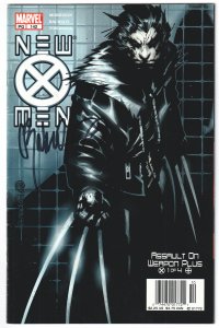 New X-Men #142 (2003) Signed by Chris Bachalo
