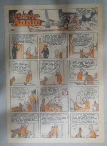 Little Orphan Annie Sunday Page Harold Gray ?/1927 Size: 11 x 15 inches