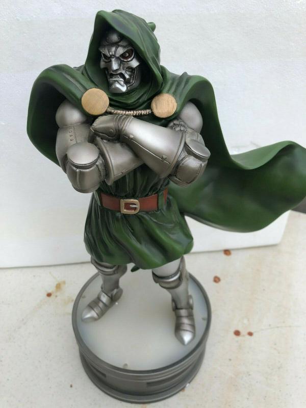 KOTOBUKIYA DOCTOR DOOM Fine Art Statue 15 Marvel 585/1250