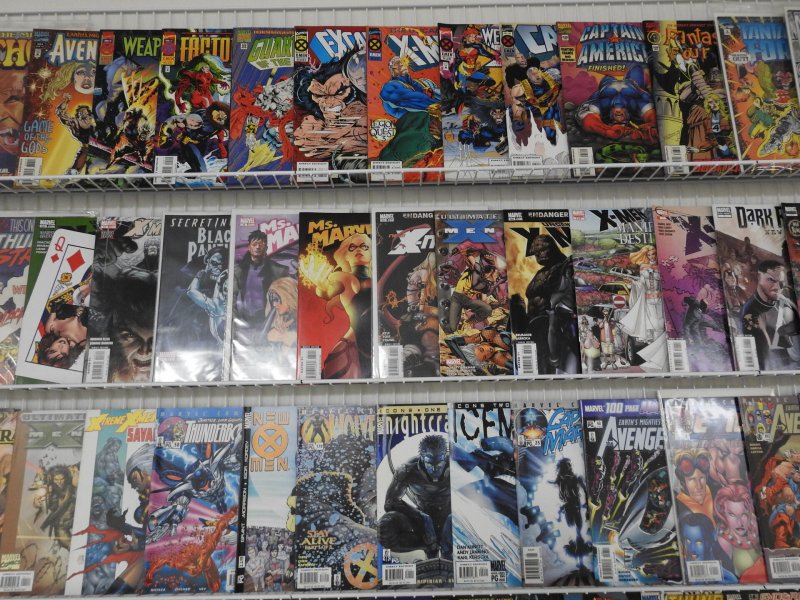 Huge lot 180+ Comics W/ X-Men, Spider-Man, Captain America & More Avg VF- Cond!