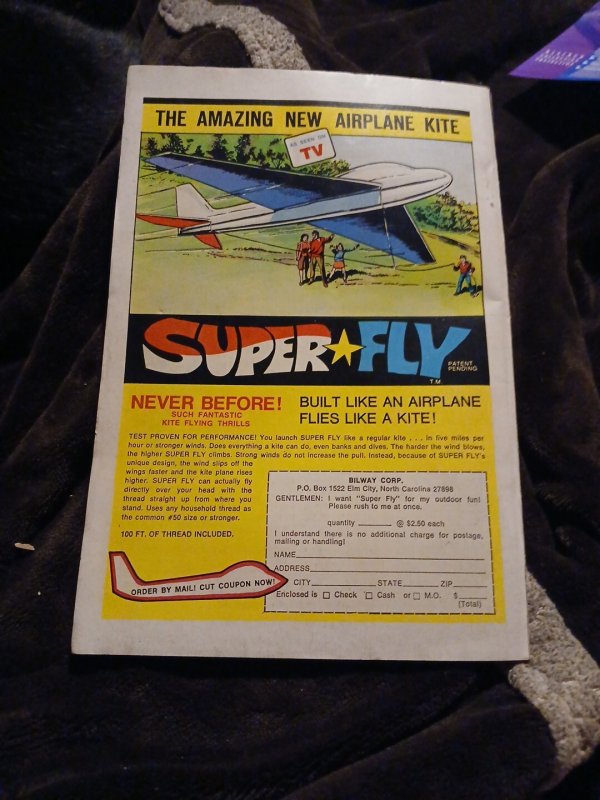 Action Comics #437 100 Page Giant DC Comics 1974 Bronze Age Superman Doll man