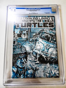 Teenage Mutant Ninja Turtles #3 CGC 9.4! White Pages!