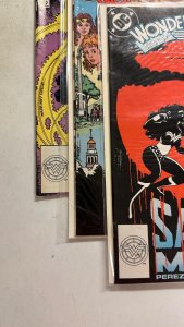 3 Wonder Woman DC Comic Books # 31 32 33 Batman Superman Atom Flash 76 CT2