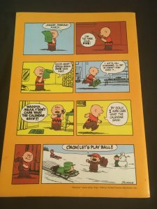 THERE GOES THE SHUTOUT Peanuts Parade Book #13, Trade Paperback