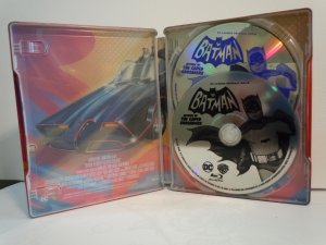 Batman: Return of the Caped Crusaders (Blu-ray) STEELBOOK