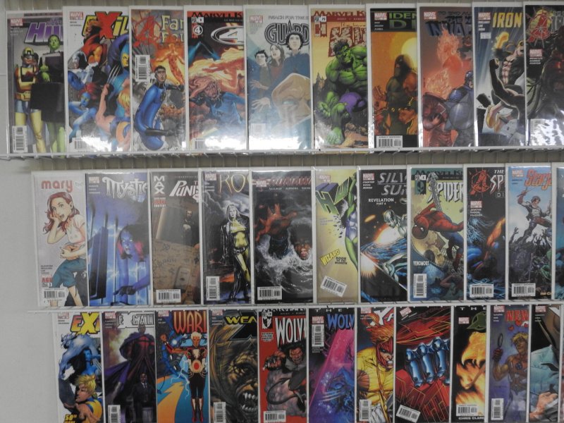 Huge Lot of 160+ Comics W/ Wolverine, Punisher, X-Men Avg VF/NM Condition