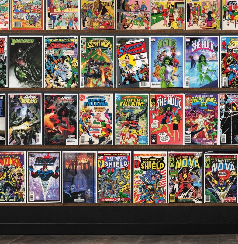 Huge Lot 140+ Comics with Nova, Secret Avengers, Secret Origins & More!