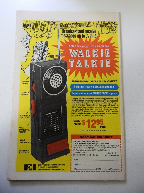 The Incredible Hulk #220 (1978) Pizzazz insert. FN+ Condition