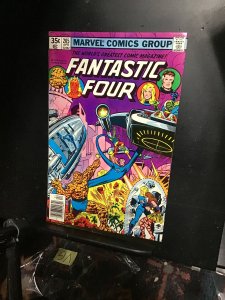 Fantastic Four #205 (1979) 1st Nova Corp Guardians Galaxy key! NM- C’ville CERT