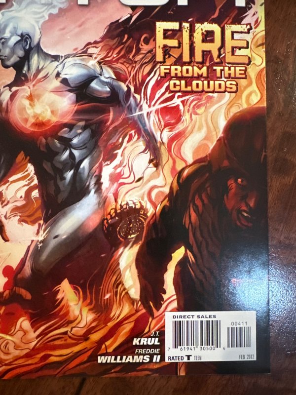 Captain Atom #4 (2012)