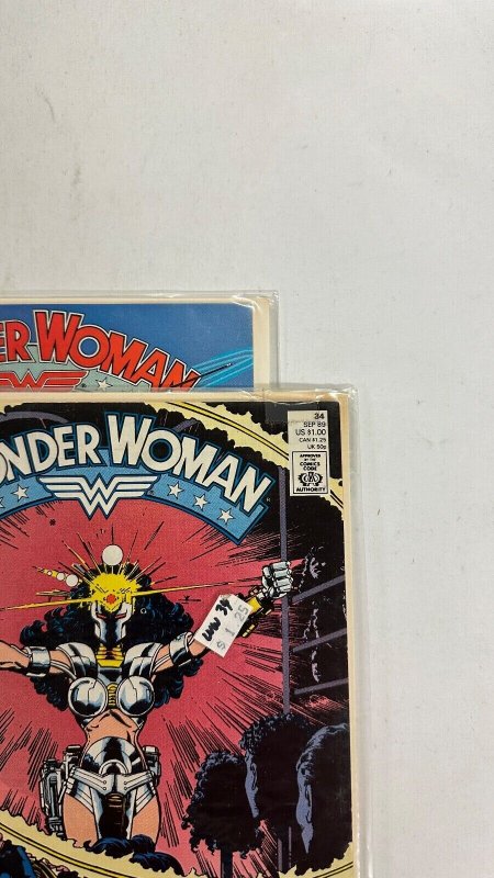 2 Wonder Woman DC Comic Books # 34 35 Batman Superman Atom Flash 78 CT2