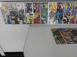 Huge Lot 130+ Comics W/ Hulk, X-Men, Spider-Man+ Avg VF+ Condition