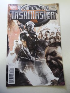 Taskmaster #3 (2011) VF- Condition