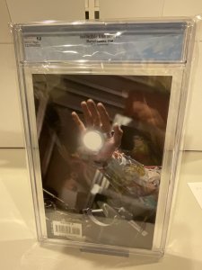 Invincible Iron Man #1  CGC 9.8  2008  Movie Photo Variant!