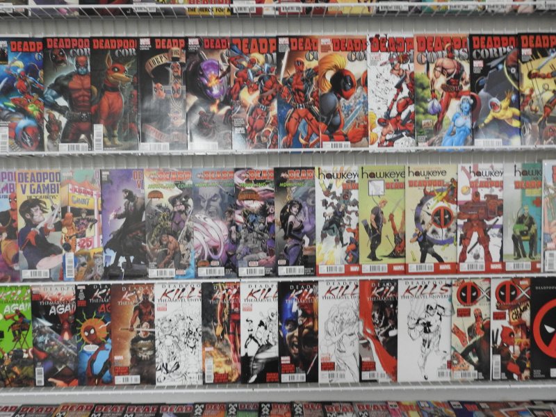 Huge Lot 220+ Deadpool Comics!! Deadpool vs Gambit, Deadpool the Duck+ Avg VF/NM