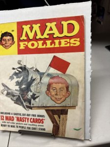 Vintage MAD Follies  No.7 1969 incl. 12 MAD Nasty Cards