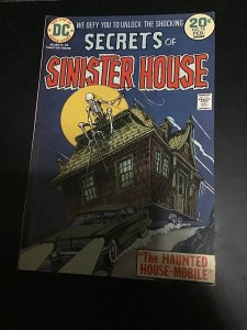 Secrets of Sinister House #16 (1974) Haunted House Mobile! High grade! VF/NM