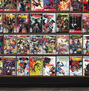 Huge Lot 150+ Comics with Superman / Batman, Superman & More!