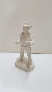 Figura Resina Mendoza Colt (figura a pintar por el comprador, muestra para mo...