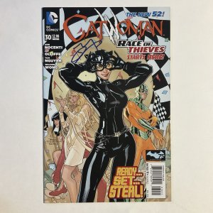 Catwoman 30 2014 Signed by Terry Dodson DC Comics New 52 NM near mint