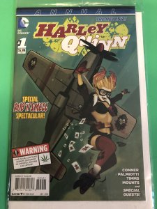 Harley Quinn Annual DC Bombshells Cover - International Edition (2014) NM + / -