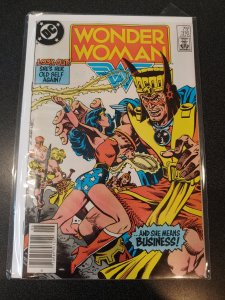 WONDER WOMAN #316 NM HIGH GRADE