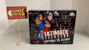 Ultimate Showdown Superman Vs Bizarro Statue Set Limited Edition  