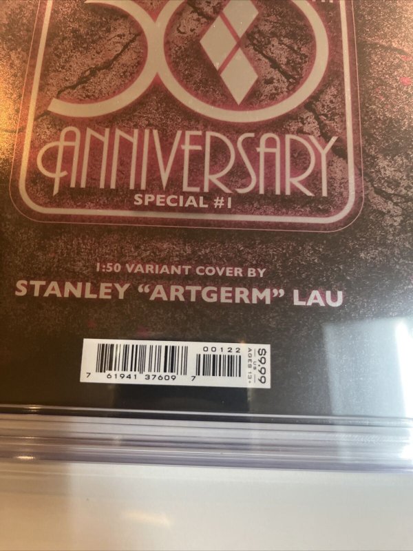 Harley Quinn 30th Anniversary (2022) # 1 (CGC 9.8 SS) 1:50 Signed Alex Sinclair!