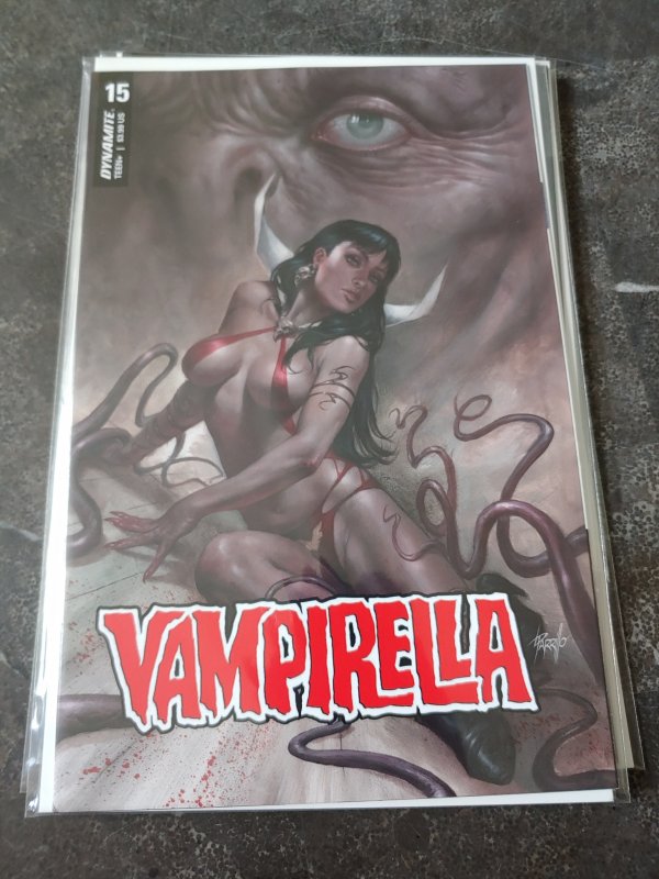 Vampirella #15 (2020)  LUCIO PARRILLO VARIANT