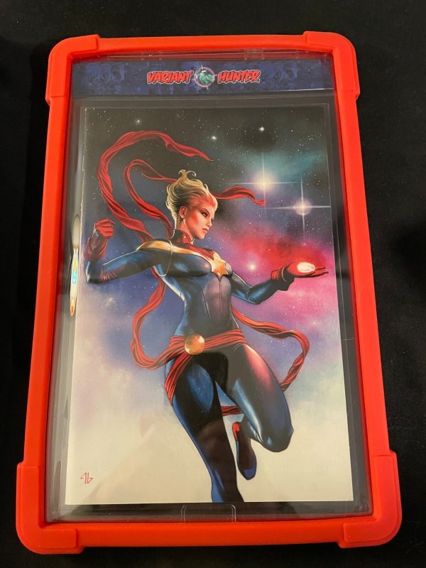 INFINITY COUNTDOWN #1-4 Virgin Variants in Variant Hunter Holders, NM Condition
