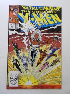 The Uncanny X-Men #227 (1988) VF/NM Condition!