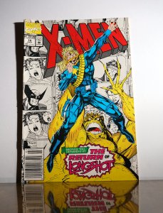 X-Men #10 Marvel Comics 1992 Newsstand Feat. Professor X Cyclops Wolverine Rogue