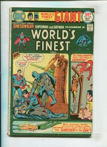 WORLD'S FINEST VOL. 35 #230 (4.5) GIANT!! 1975