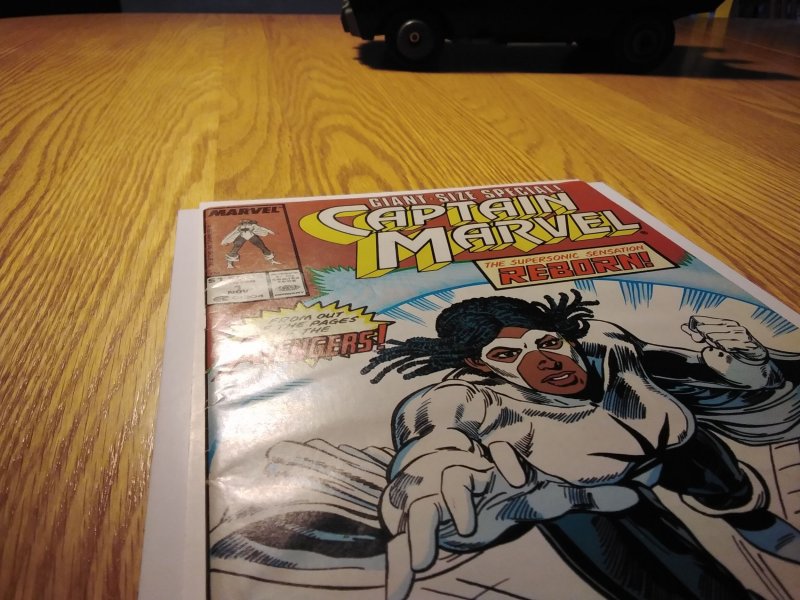 Giant-Size Captain Marvel (1989)