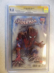 AMAZING SPIDER-MAN # 1 MARVEL GAME STOP FADE EDITION CGC SIGNED STAN LEE 9.8.