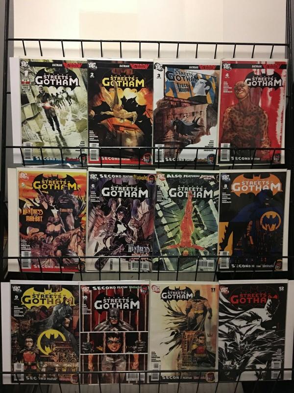 BATMAN STREETS OF GOTHAM (2009) 1-21  the COMPLETE set!