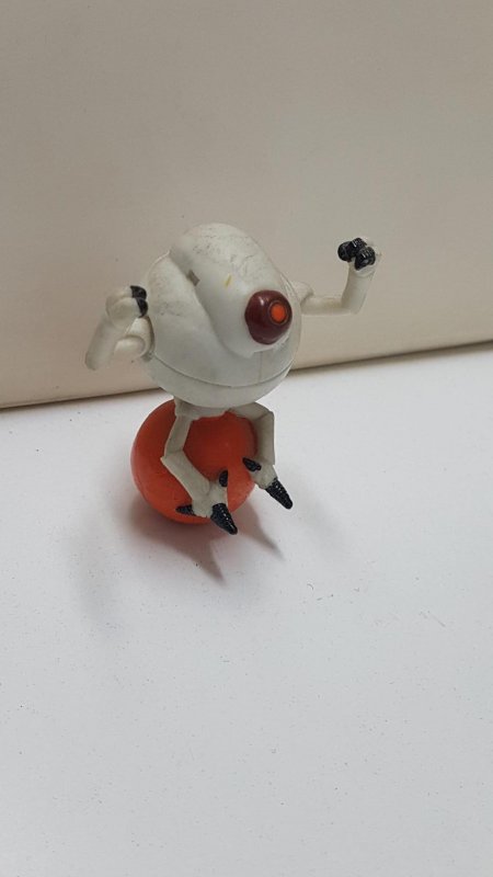 Figura de PVC: Giru de la serie Dragon Ball GT. Maquina mutante