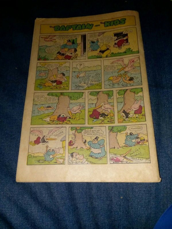 THE CAPTAIN AND KIDS #29 UNITED FEATURES COMICS 1953 golden age precode strips