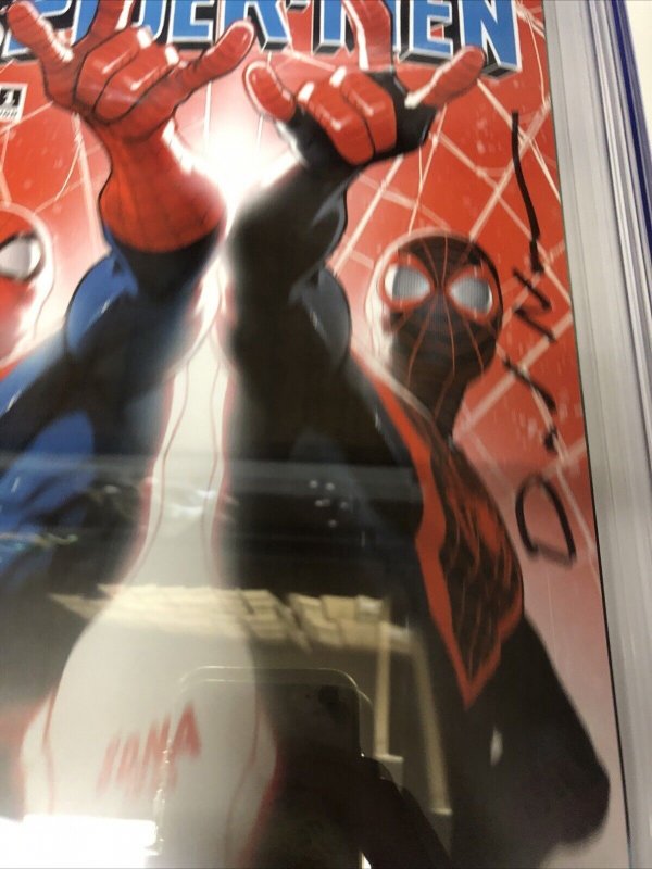 Spectacular Spider-Men (2024) #1 (CGC 9.8 SS) Signed David Nakayama *Marvel 1:25