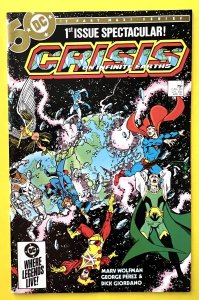 CRISIS ON INFINITE EARTHS 1 BLUE BEETLE 1 ST DC APPEARANCE (1985)