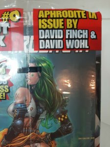 Sealed Tomb Raider WIZARD SPECIAL MAGAZINE & Aphrodite IX #0 DEBUT COMIC New