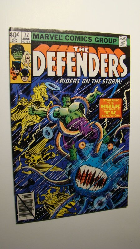 DEFENDERS 72 *HIGH GRADE* VS LUNATIK HELLCAT HULK NIGHTHAWK VALKYRIE