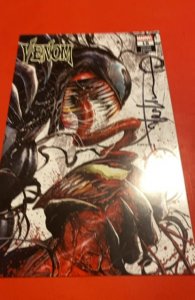 Venom 18 Tyler Kirkham Comic Spot Exclusive Signed by Kirkham