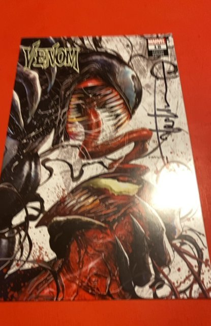 Venom 18 Tyler Kirkham Comic Spot Exclusive Signed by Kirkham