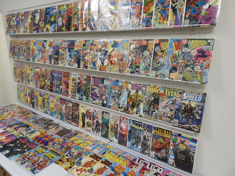 Huge Lot 140+ Comics W/ Super-Boy, Avengers, Batman, +More AVG VF-