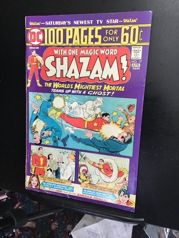 Shazam! #17 (1975) Giant size key! Mary Marvel, Captain Marvel Jr. FN+ Wow!